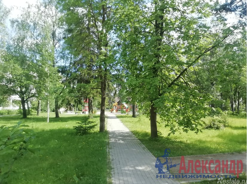 Продажа 3-комн квартиры на вторичном рынке Всеволожск г., Приютинская ул. ,  д. 15