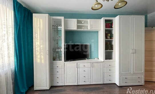 Продажа 1-комн квартиры на вторичном рынке улица Маршала Казакова,  д. 70 к1 с1