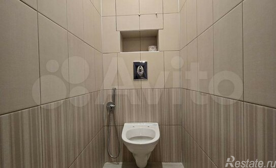 Продажа 2-комн квартиры на вторичном рынке Янино-1 пгт, Мельничный пер,  д. 1,  к. 1