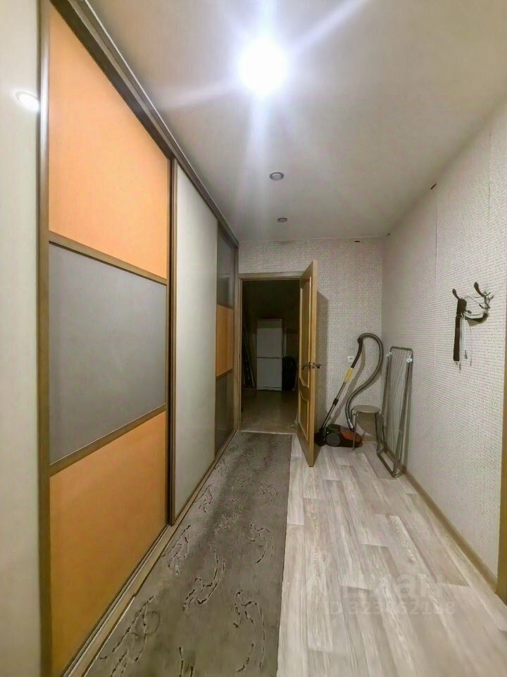 Продажа 3-комн квартиры на вторичном рынке улица Савушкина, 145