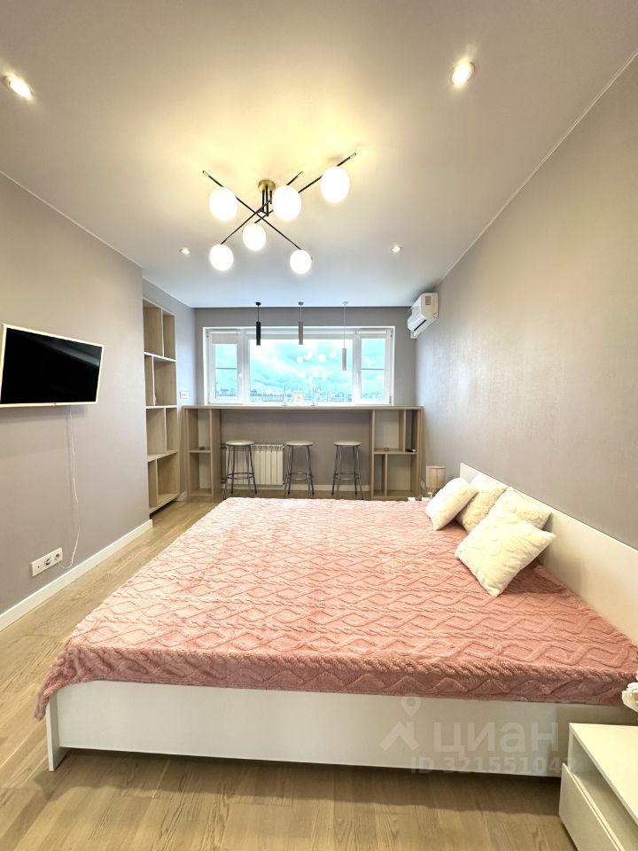 Продажа 1-комн квартиры на вторичном рынке Октябрьский переулок, 12