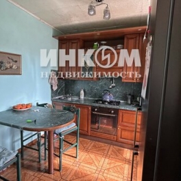 Продажа 2-комн квартиры на вторичном рынке Зоологическая улица,  д. 3