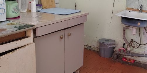 Комната шоссе Революции, 87