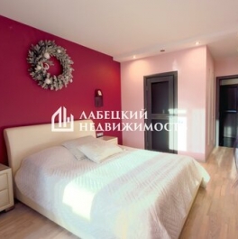 Продажа 2-комн квартиры на вторичном рынке Пушкин г, Ахматовская ул,  д. 2