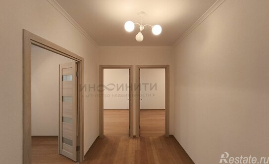 Продажа 3-комн квартиры на вторичном рынке Полярная улица