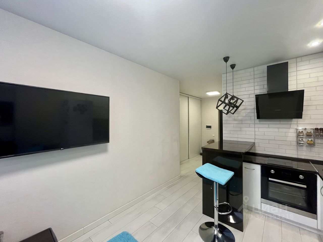 Продажа 1-комн квартиры на вторичном рынке Мытищи, улица Красная Слобода, 7