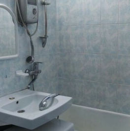 Продажа 1-комн квартиры на вторичном рынке улица Приорова,  д. 16 к1