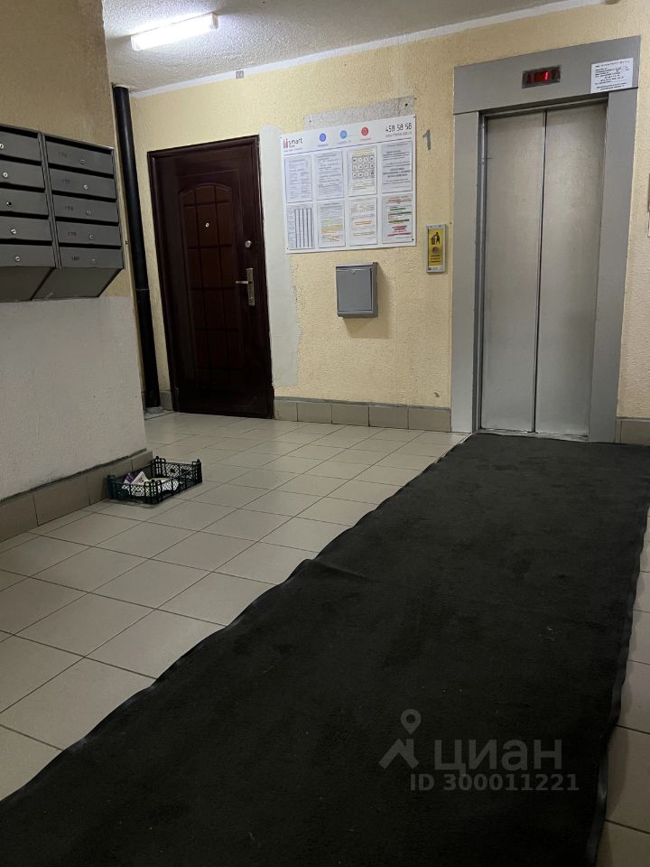 Продажа 3-комн квартиры на вторичном рынке Богатырский проспект, 53к1