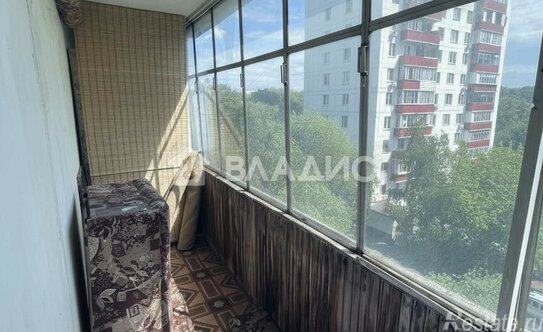 Продажа 1-комн квартиры на вторичном рынке Флотская улица,  д. 29 к1