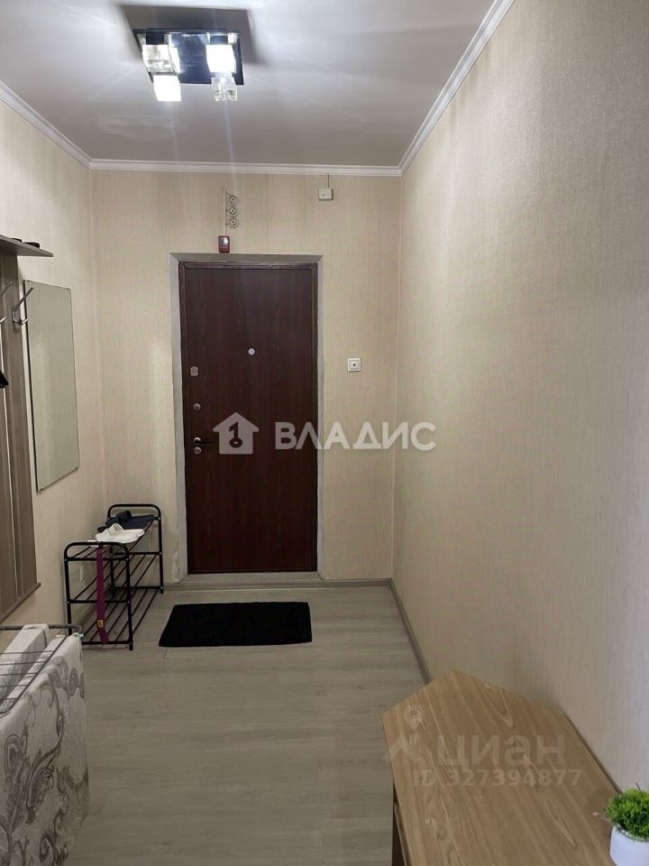 Продажа 1-комн квартиры на вторичном рынке Лобня, улица Катюшки,  д. 58
