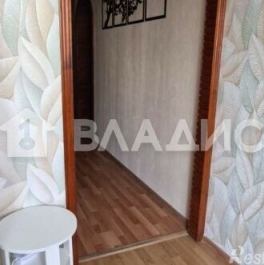 Продажа 3-комн квартиры на вторичном рынке улица Барышиха,  д. 16