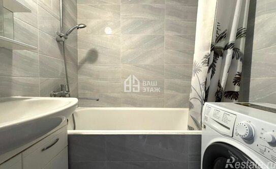 Продажа 1-комн квартиры на вторичном рынке Подольск, улица Циолковского,  д. 17Б