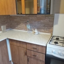 Продажа 4-комн квартиры на вторичном рынке улица Лёни Голикова,  д. 88