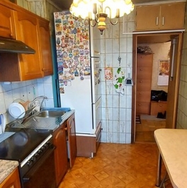 Продажа 3-комн квартиры на вторичном рынке Алтайская улица,  д. 34