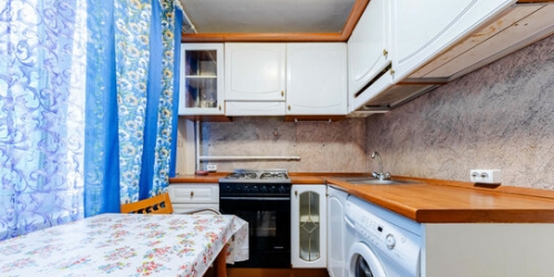 2-комн квартира улица Седова,  д. 103