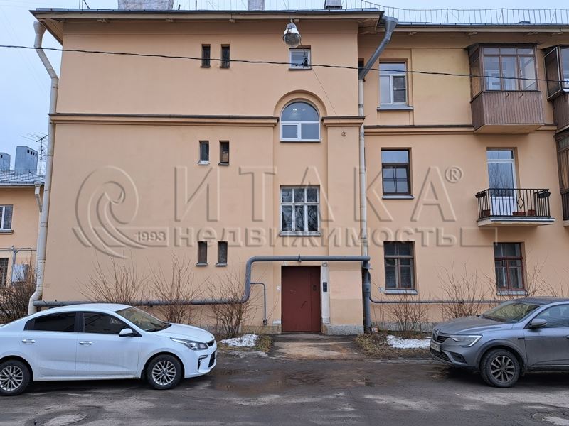 Продажа комнаты Ольги Берггольц,  д. 3