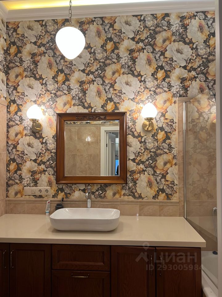 Аренда 2-комн квартиры на вторичном рынке Большая Почтовая улица, 30с1к11