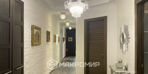 3-комн квартира пер Нестерова,  д. 9