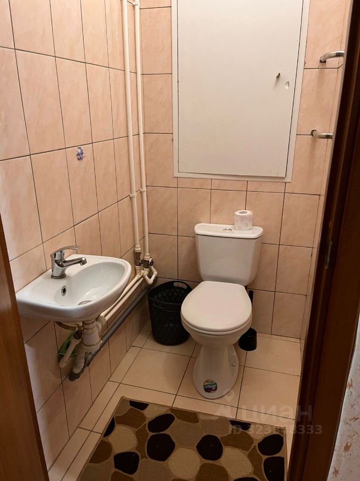Продажа 2-комн квартиры на вторичном рынке Химки, Совхозная улица, 18