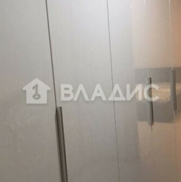 Продажа 3-комн квартиры на вторичном рынке Красногорск г, Красногорский б-р,  д. 9