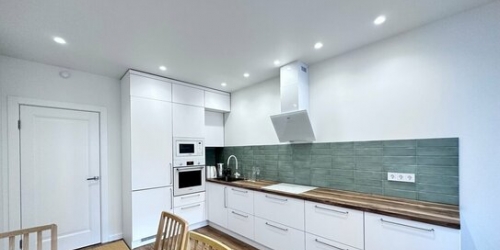 2-комн квартира ул Грибалёвой,  д. 8