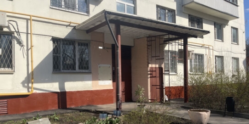 2-комн квартира улица Коминтерна,  д. 16