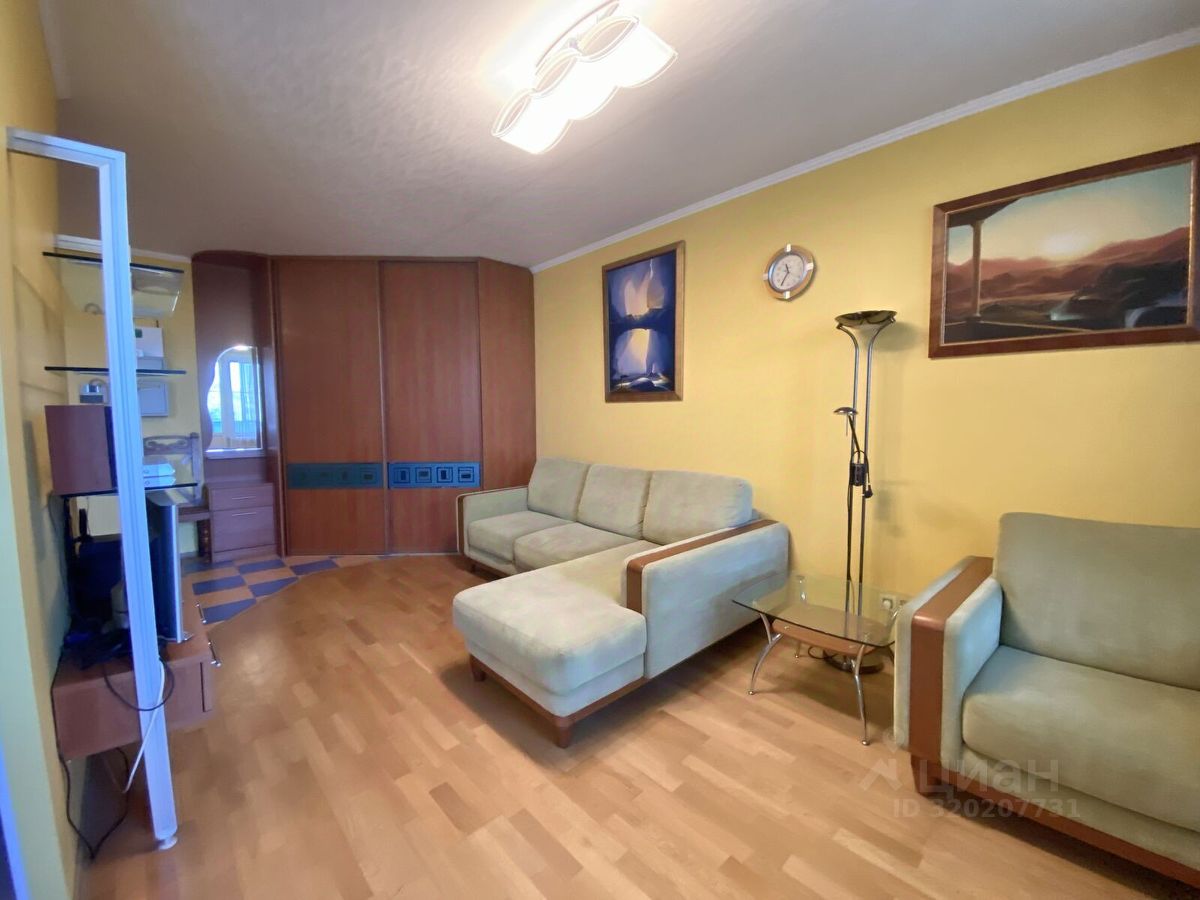 Продажа 1-комн квартиры на вторичном рынке улица Ткачей, 5