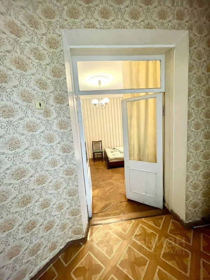 Продажа 3-комн квартиры на вторичном рынке Электросталь, Октябрьская улица, 15