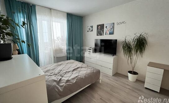 Продажа 3-комн квартиры на вторичном рынке Кириши г, Волховская наб,  д. 48