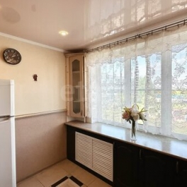 Продажа 3-комн квартиры на вторичном рынке Аннино, ул 10-й Пятилетки,  д. 6