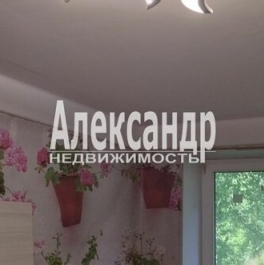 Продажа 2-комн квартиры на вторичном рынке Маршала Блюхера пр-кт,  д. 65