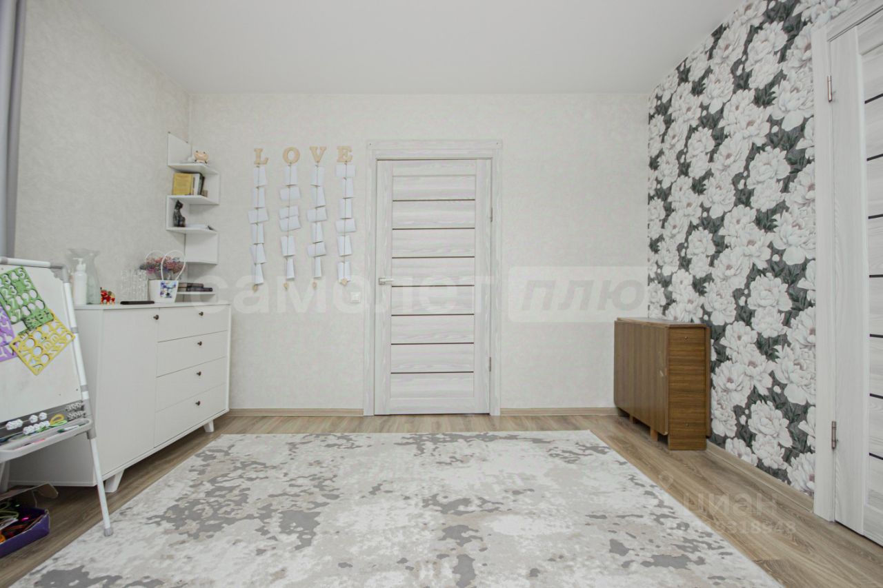 Продажа 2-комн квартиры на вторичном рынке Восток мкр, пос. Васильчиново,  д. 16