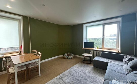 Продажа 3-комн квартиры на вторичном рынке Каменщики Б. ул,  д. 15