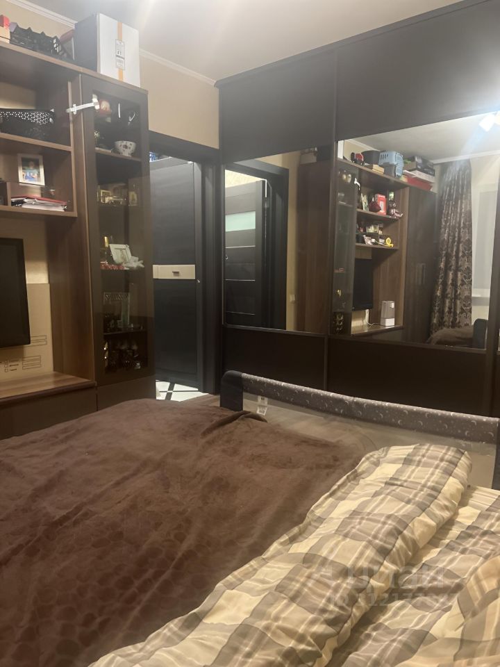 Продажа 2-комн квартиры на вторичном рынке Дунайский проспект, 53К2