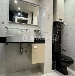 Продажа 3-комн квартиры на вторичном рынке Коломна, Болотный переулок,  д. 8