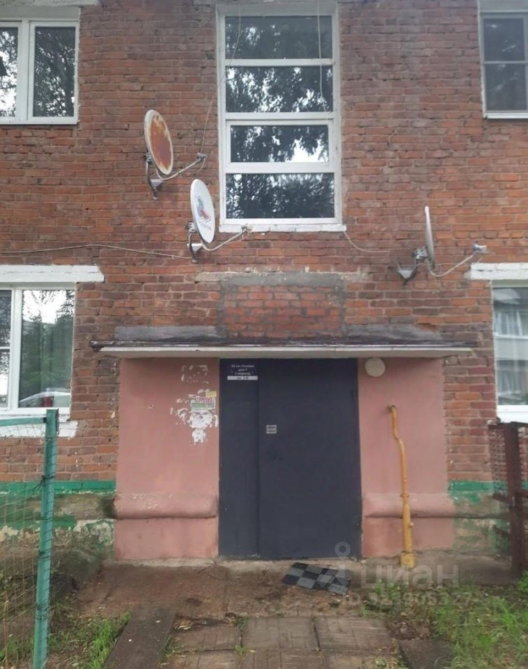 Аренда 2-комн квартиры на вторичном рынке Белоозерский пгт, улица 50 лет Октября, 7