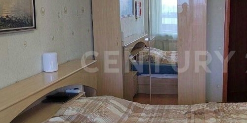 3-комн квартира улица Тамбасова, 31к2