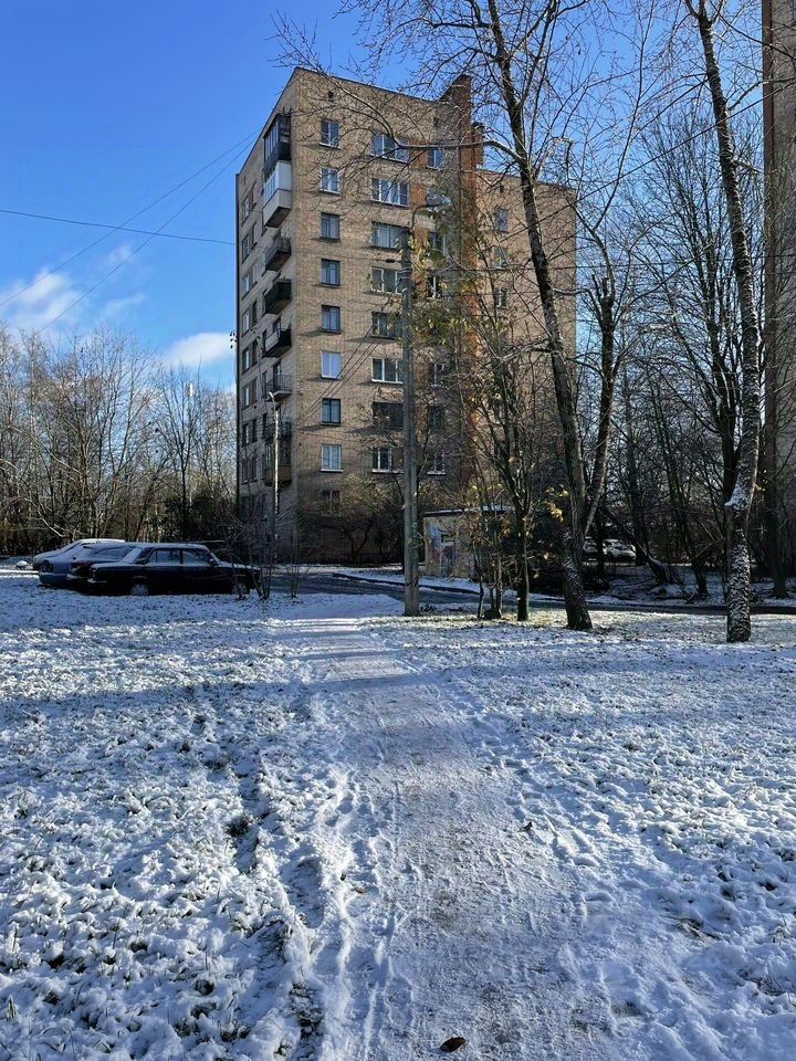Продажа 1-комн квартиры на вторичном рынке Беломорская улица, 16