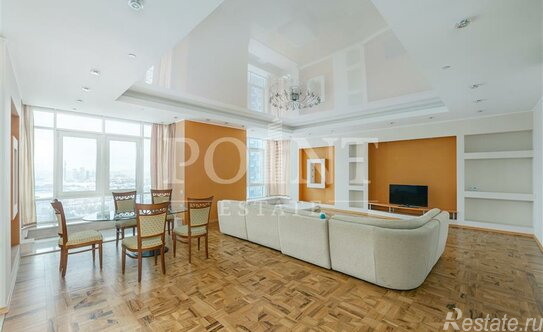 Продажа 4-комн квартиры на вторичном рынке Мосфильмовская улица,  д. 70 к2