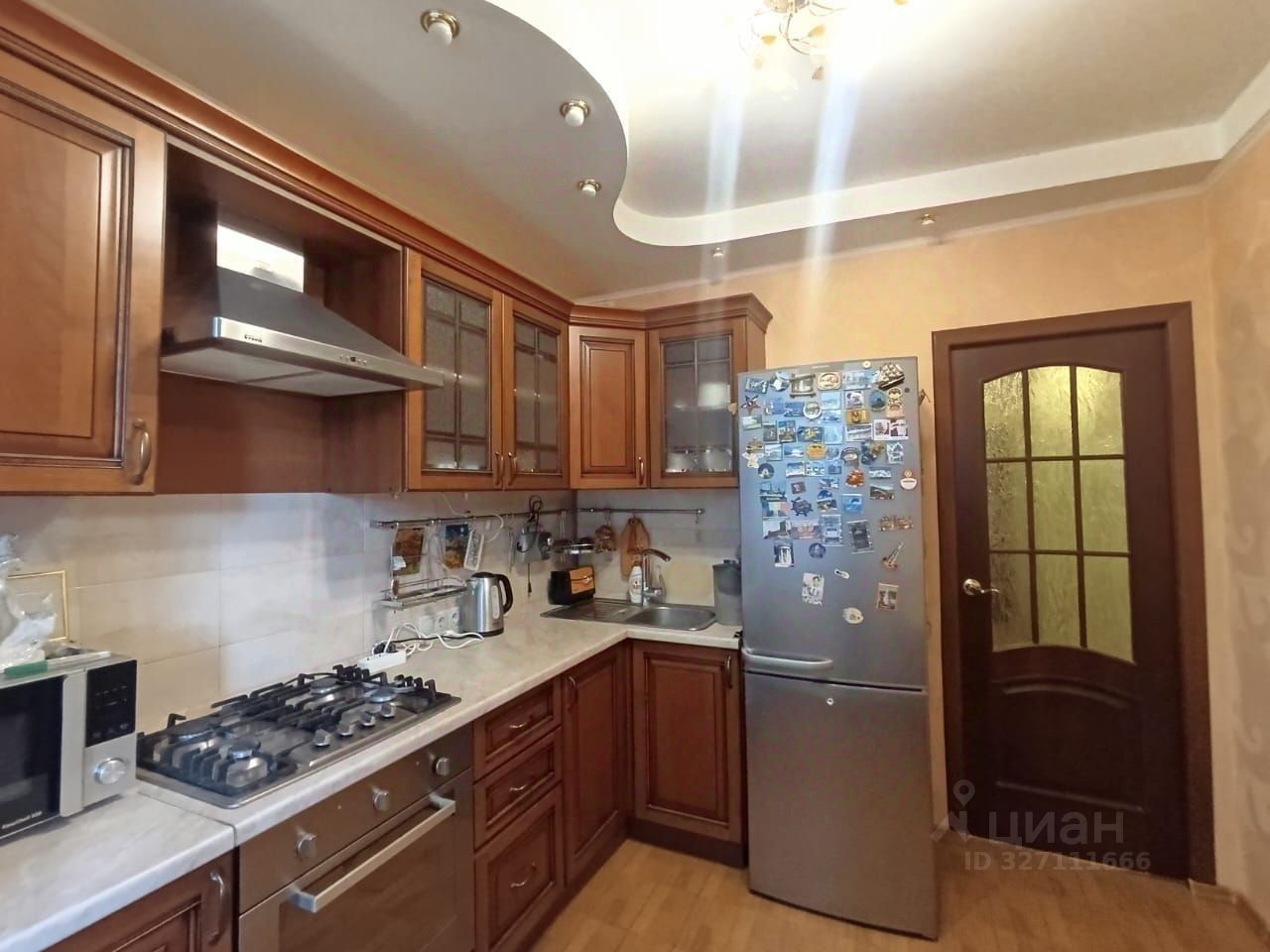 Продажа 2-комн квартиры на вторичном рынке пос. Большевик, улица Ленина, 11