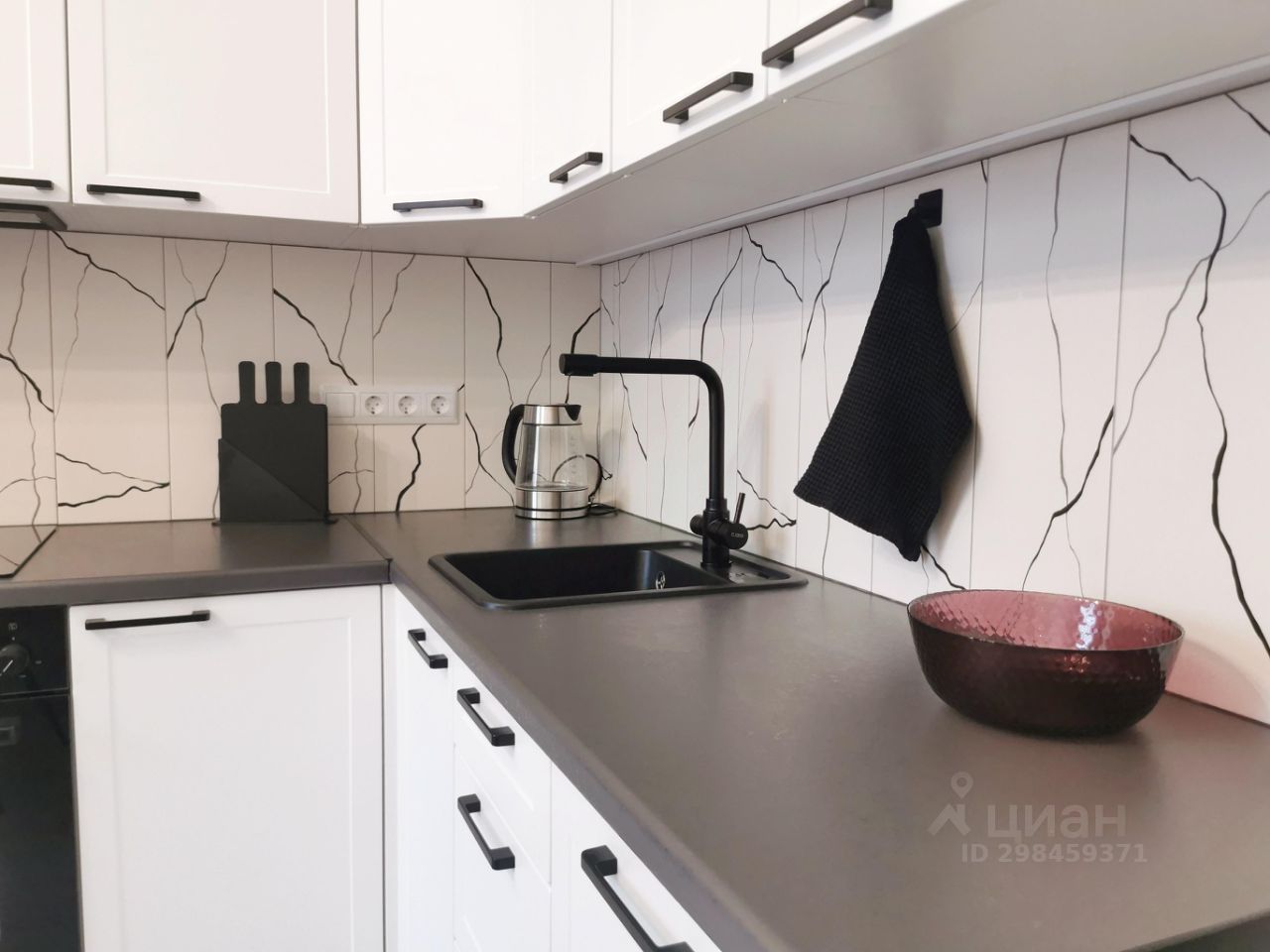 Аренда 2-комн квартиры на вторичном рынке Манчестерская улица, 3