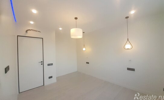 Продажа 2-комн квартиры на вторичном рынке ул Юлиана Семёнова,  д. 8,  к. 1