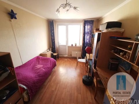 Продажа 3-комн квартиры на вторичном рынке Красногорск, им Зверева ул. ,  д. 4