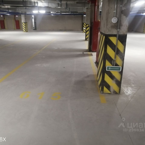 Гараж/парковка Арцеуловская аллея,  д. 17