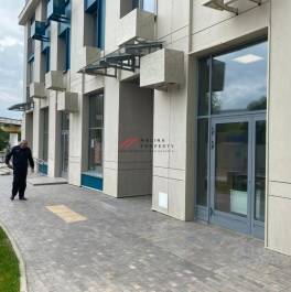 Аренда торгового помещения улица Фонвизина,  д. 18