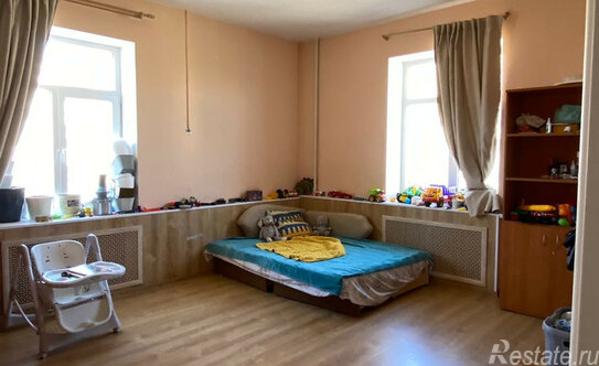 Продажа 3-комн квартиры на вторичном рынке Баррикадная улица,  д. 28