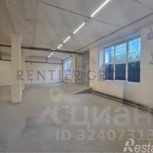 Склад Комаровка, Советская улица