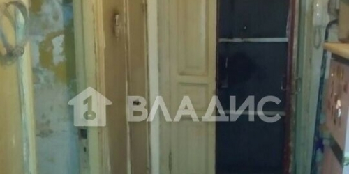 3-комн квартира ул Лахтинская,  д. 30