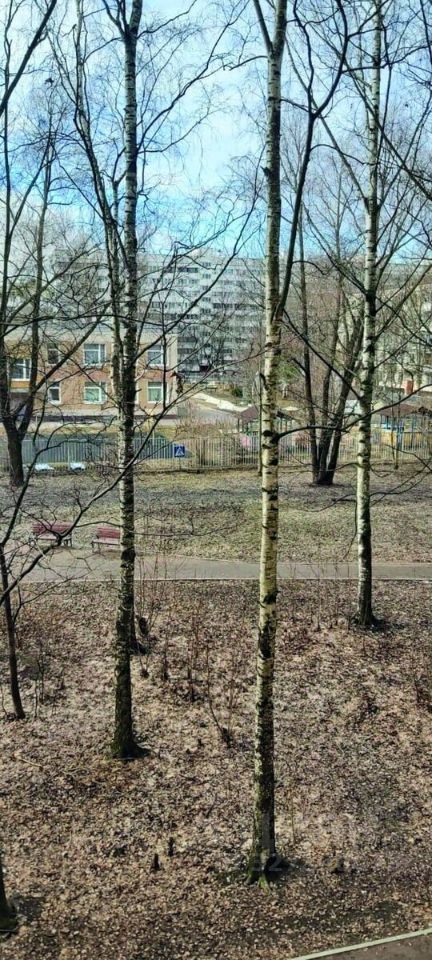 Продажа 2-комн квартиры на вторичном рынке улица Стойкости, 17