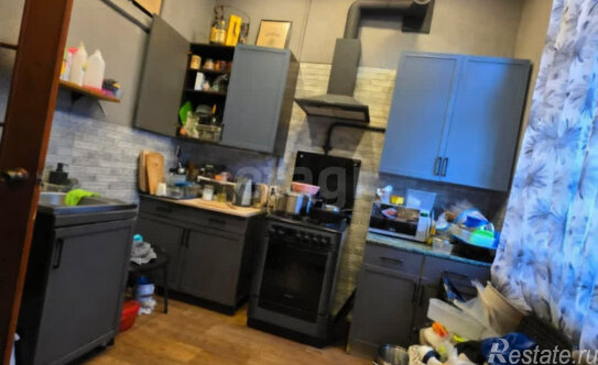 Продажа 4-комн квартиры на вторичном рынке Колпино г, Комсомольского Канала наб,  д. 24/1